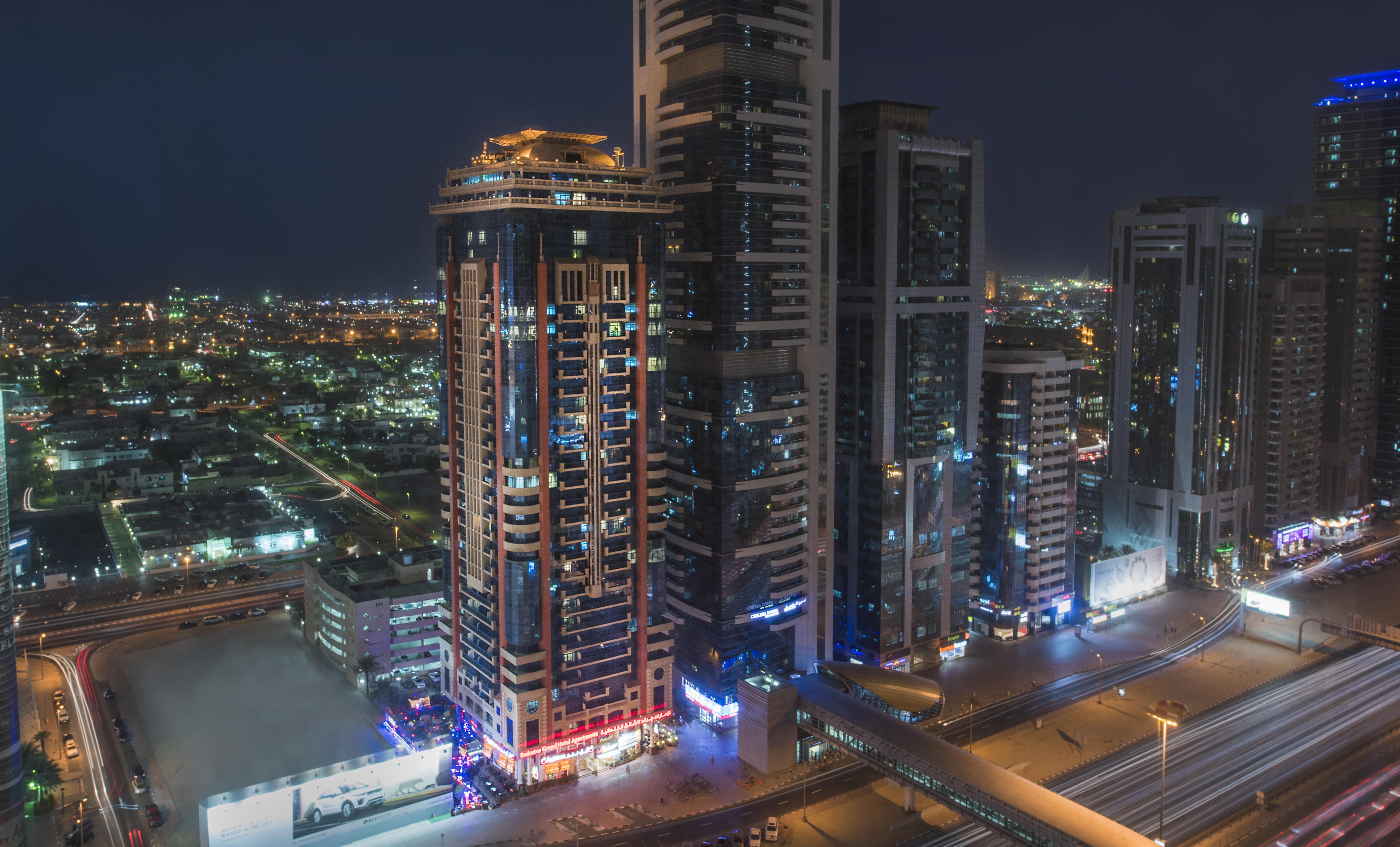 Sunday Mega Hotel Sheikh Zayed Road Near Difc Formerly Emirates Grand Hotel Dubai Exterior photo